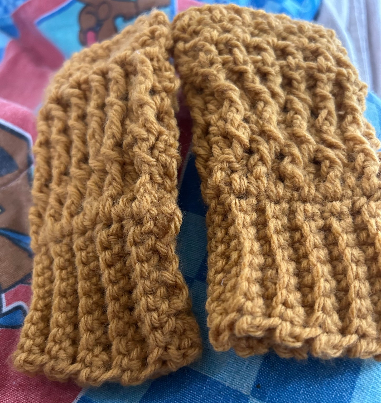 Fingerless gloves