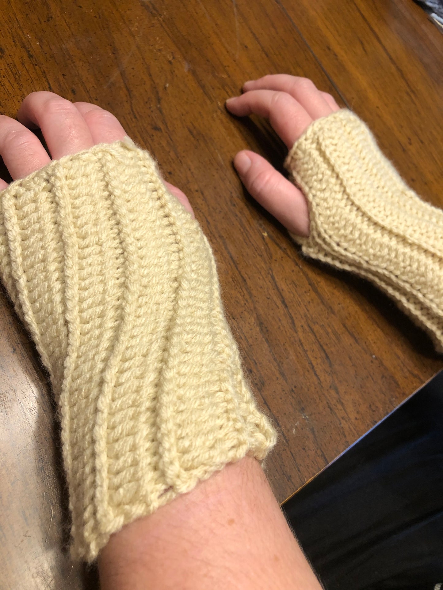 Fingerless gloves